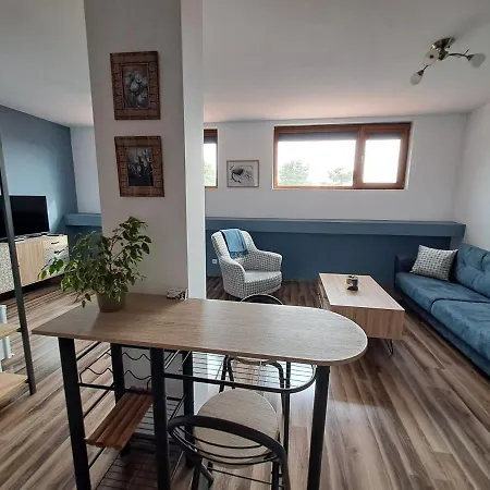 Апартамент Аурора В К- С Вели Хилс Apartment *